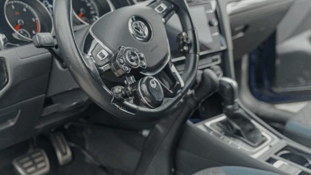 VW Golf VII Umbau Handycap-Ausbildung-Dortmund-Fahschule-Clemens